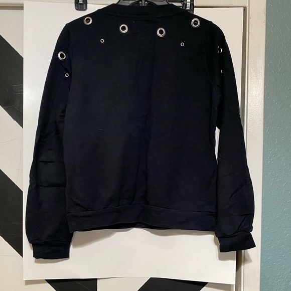 FOREVER 21 Sweater Size S - Picture 2 of 6